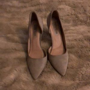 Steve Madden Suede Pumps